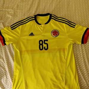 Colombia 2015 adidas home kit
